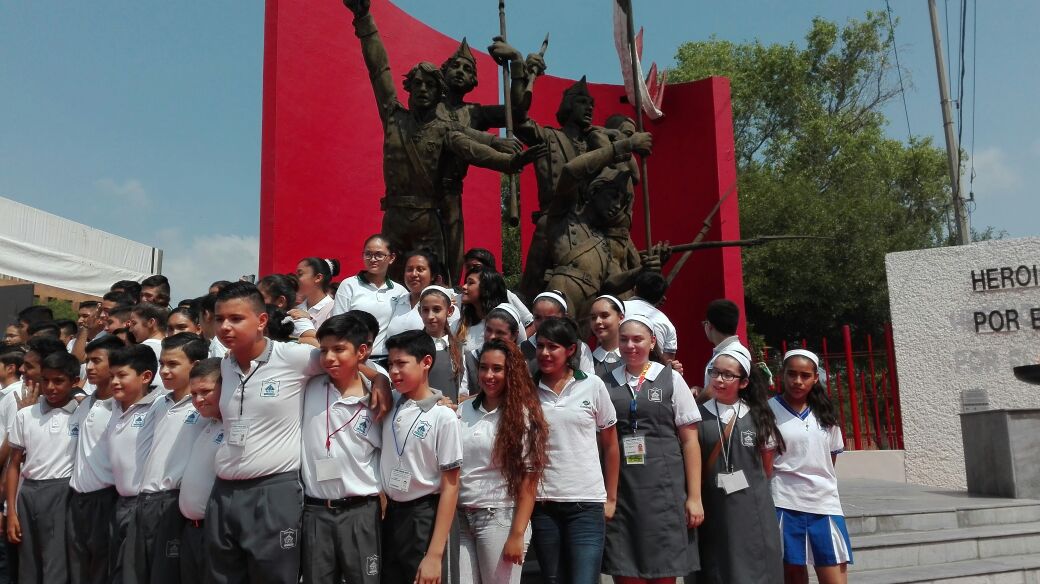 Durante el evento los menores tuvieron interacción con militares de la Séptima Zona Militar. 