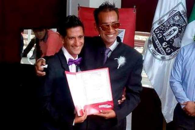 Después de meses de litigio, Francisco Domínguez y Rodolfo Flores lograron contraer matrimonio en Zacatecas. 