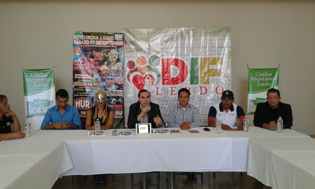 La Plaza de Toros Lerdo, Alberto Balderas, celebrará una función de Lucha Libre en beneficio del DIF Lerdo.