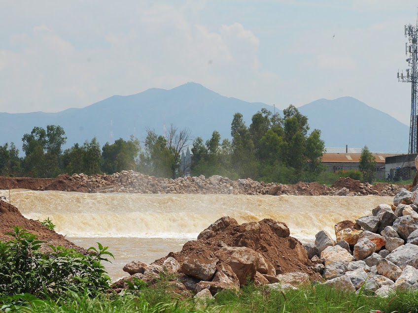 En la Comarca Lagunera de Coahuila, se han cuantificado 800 hectáreas de cultivo siniestradas por el río Nazas.