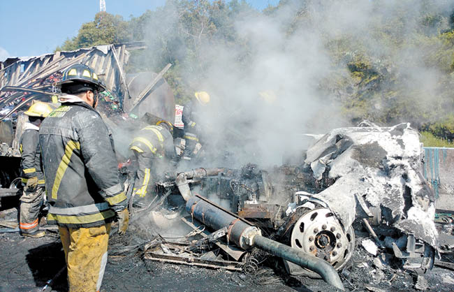Después de varias horas se reestableció el tránsito en ambos sentidos. 