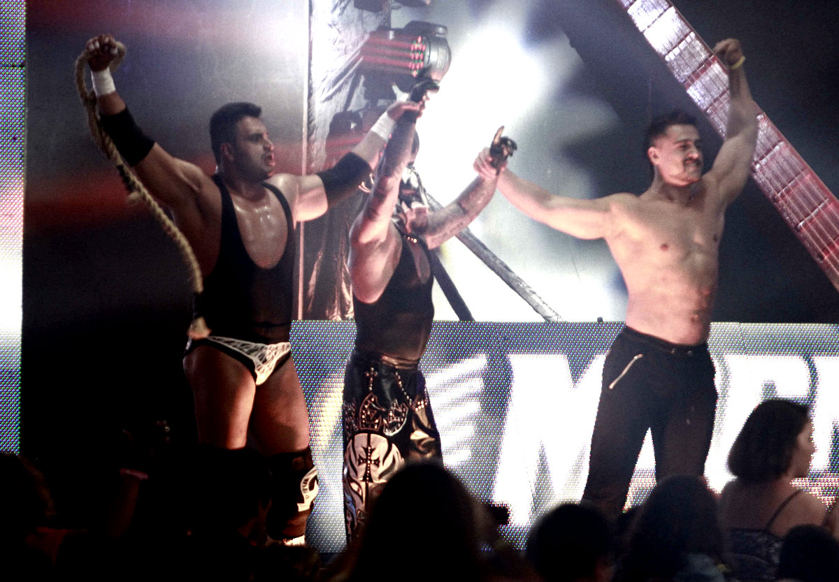 Texano Jr, Rey Mysterio Jr. y Garza 