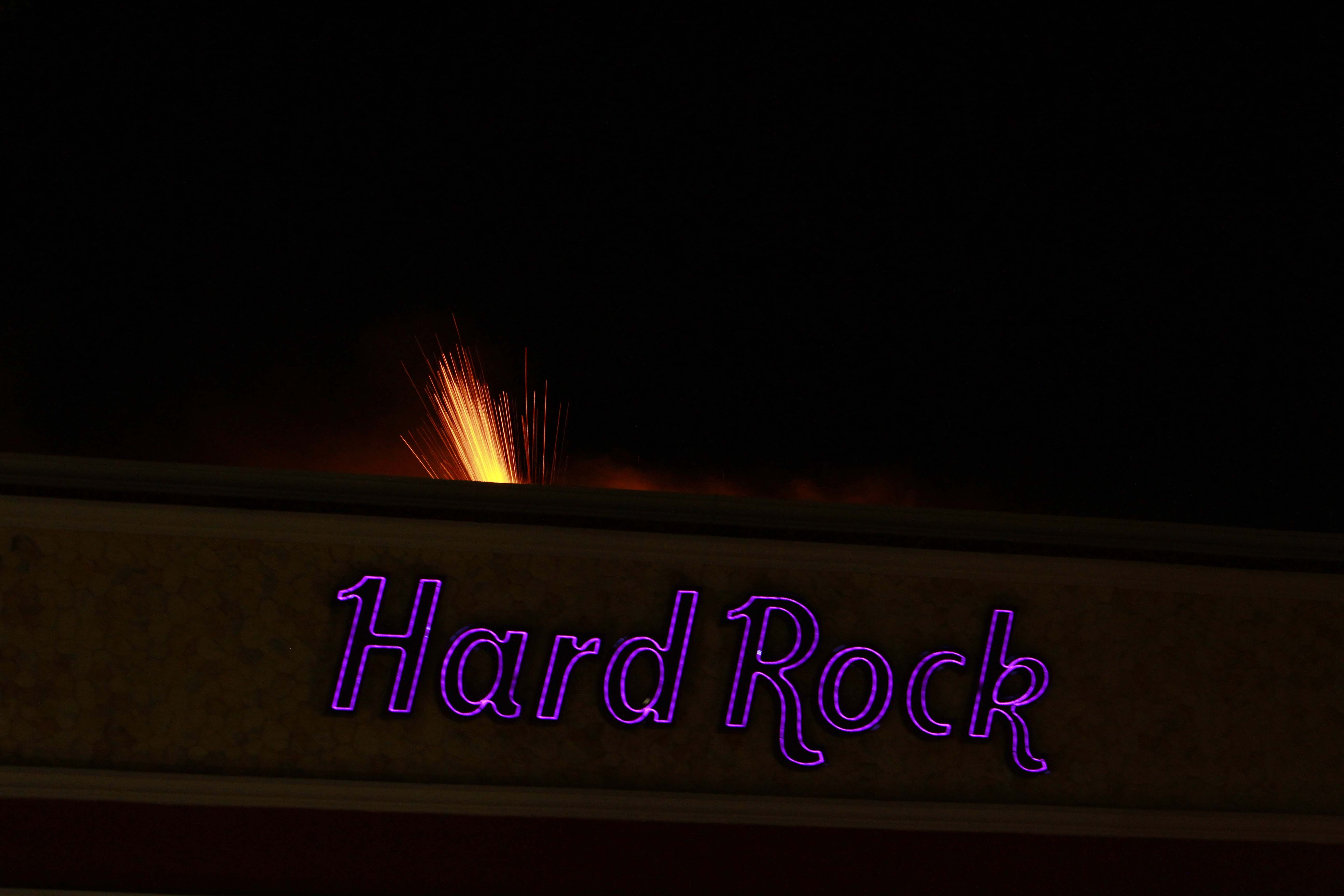 Así se vivió el ambiente de la lucha libre en el Hard Rock Hotel Riviera Maya