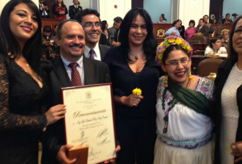 El director de Protección Civil de Iztapalapa, Luis Eduardo Pérez-Ortiz Cancino, recibió Medalla al Mérito de Protección Civil en la ALDF, por el desa