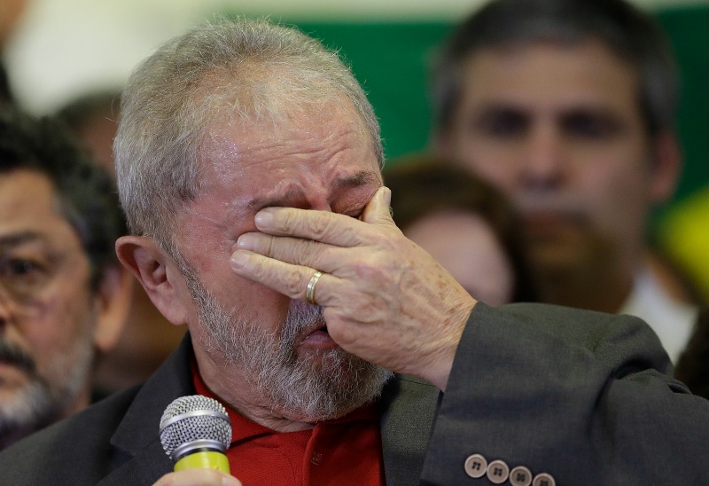 Lula dijo la semana pasada que si le comprobaban algún indicio de corrupción se entregaría a las autoridades.