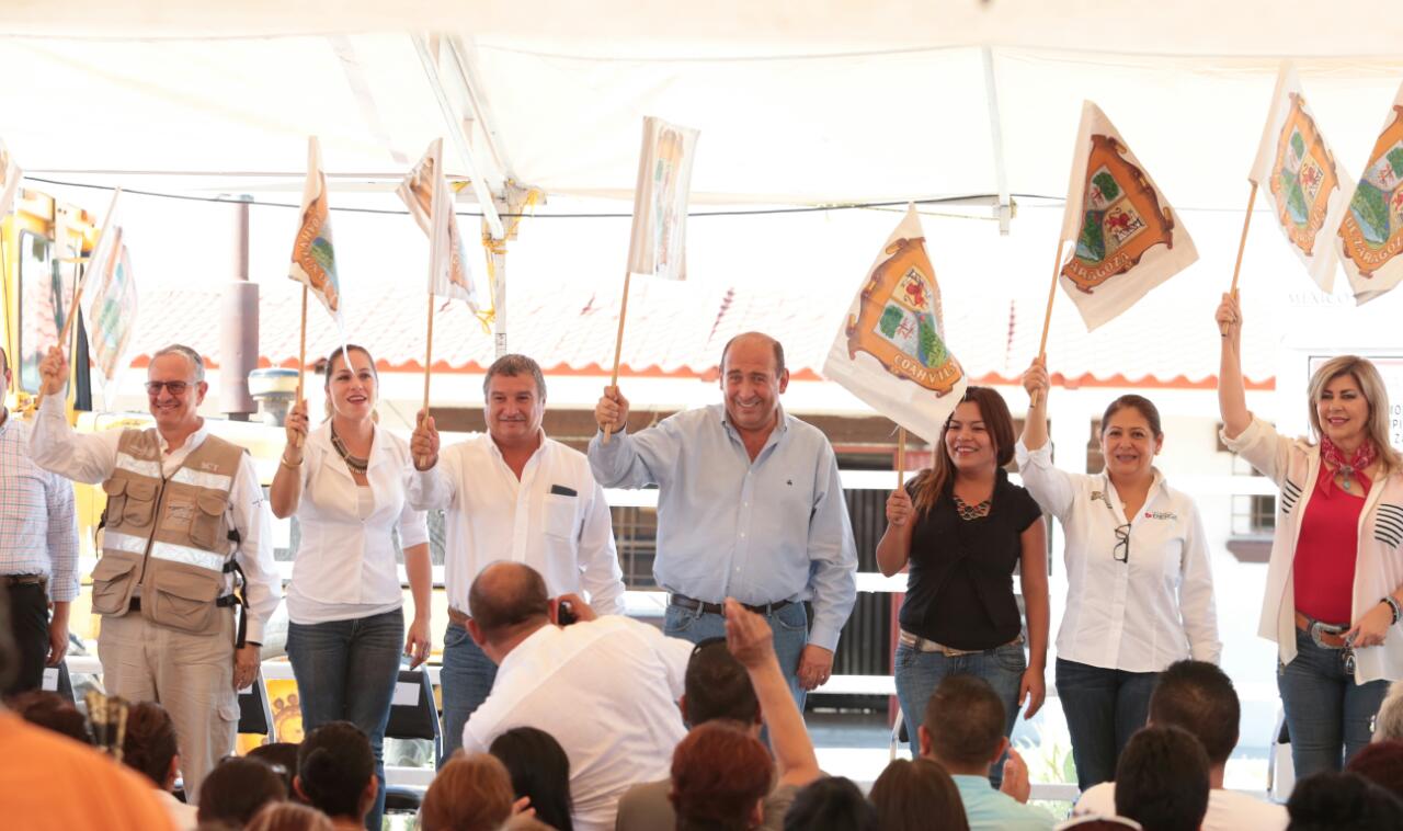 Rubén Moreira, Gobernador de Coahuila, echó a andar el Paquete de Conservación de Carreteras.