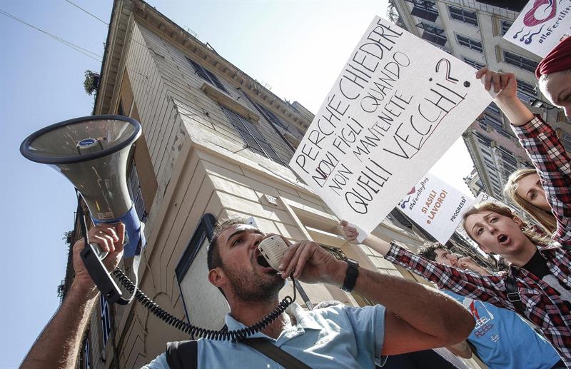 Las autoridades italianas retiraron unos folletos de la campaña tras ser calificados de racistas