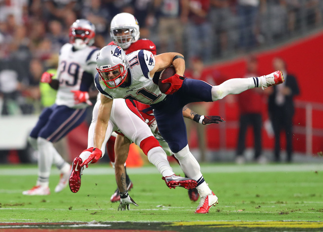 Julian Edelman se lista para mariscal suplente.