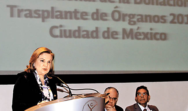 La funcionaria federal encabezó la ceremonia por el Día Nacional de la Donación de Órganos y Tejidos. 