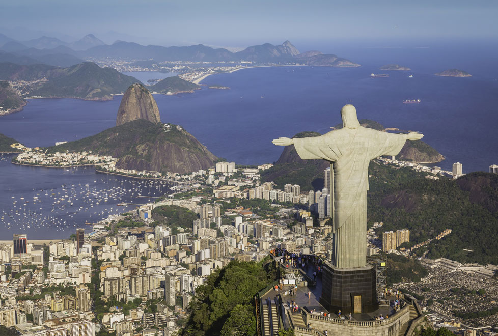 Brasil es de los países latinoamericanos con menor desempeño en ingresos de turismo en proporción al PIB, lo cual se atribuye a las distancias entre c