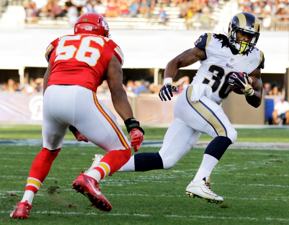 Carneros derrotó a Tampa Bay