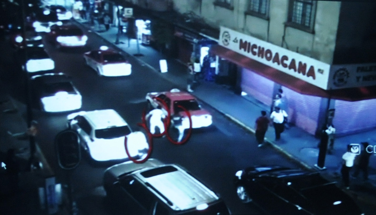Cámaras de seguridad captaron a los ladrones, los cuales operaban en calles del centro