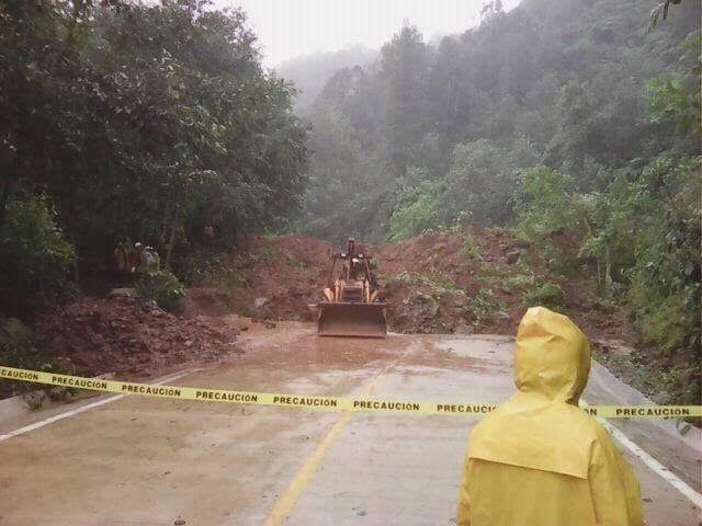 El frente frío 2 afecta la zona de Hidalgo por las fuertes lluvias que se reportan. 