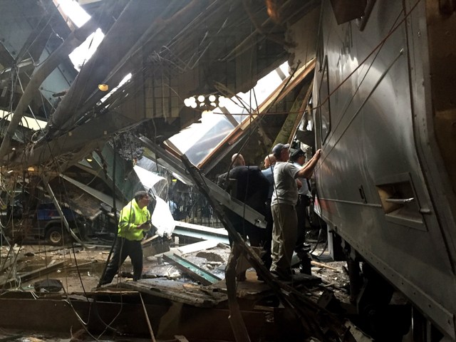 El tren se estrelló en la estación de Hoboken, en Nueva Jersey.