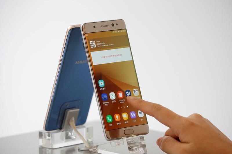 Hace un mes Samsung pidió a los usuarios del Galaxy Note 7 dejar de usar el dispositivo debido a una falla en la batería. 