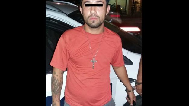 La detención se logró en el cruce de las calles Lázaro Cárdenas y Yucatán, en la colonia Vivienda Popular. 