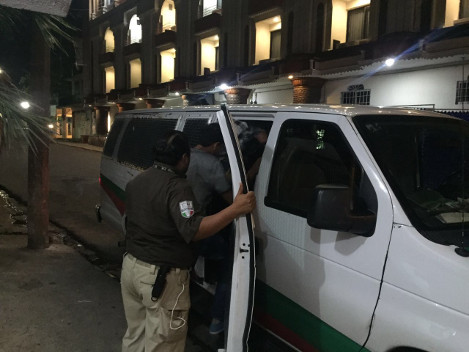 Los migrantes detenidos fueron llevados a las instlaciones de Migración de Villahermosa.