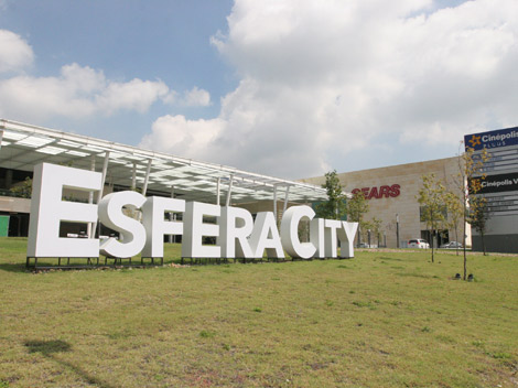 El centro comercial, que actualmente cuenta con un promedio de 130 locales, ya se encuentra en su segunda etapa y culminará con la apertura de la tien