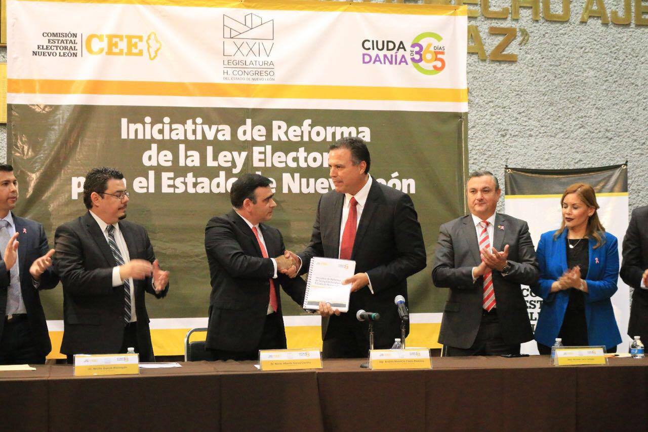 El presidente de la CEE manifestó que era urgente la aprobación de estas reformas para antes del 8 de noviembre. 