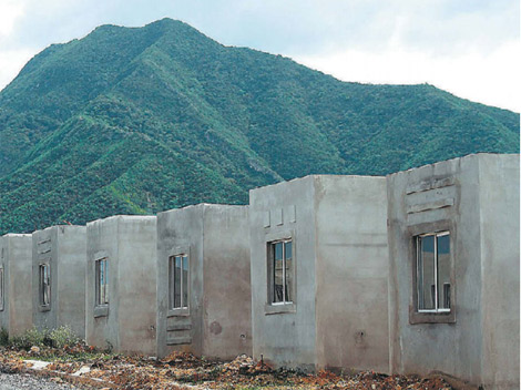 El Clúster de Vivienda consideró que el Gobierno pensó solamente en la clase baja. 