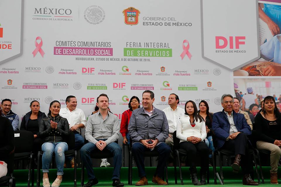 Feria Integral de Servicios realizada en Huixquilucan.