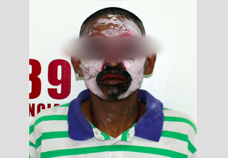 El sujeto pintado de payaso se suma al detenido por las mismas razones en Mexicali, Baja California.