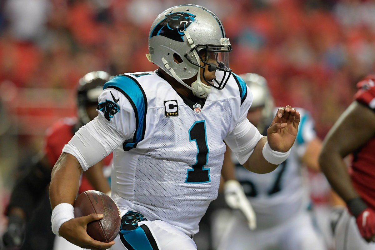 Cam Newton mariscal de Panteras