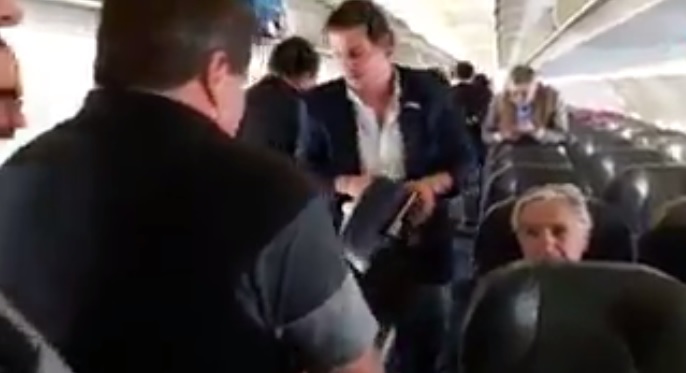 Herrera y Mújica coincidieron en un avión