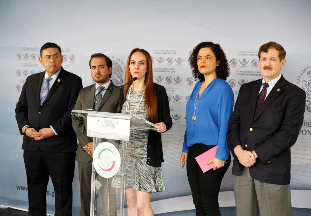 Los senadores pidieron a la PGR agilizar las investigaciones contra Javier Duarte.