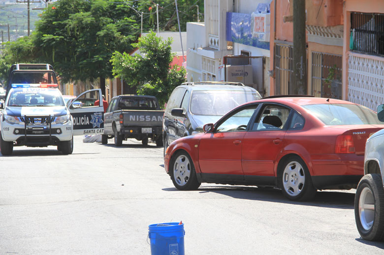 El cadáver de la mujer fue encontrado en un despoblado de Santa Catarina.