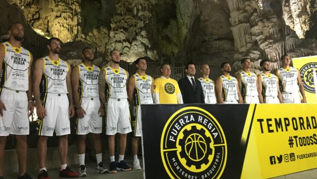 Fuerza Regia entra en acción 