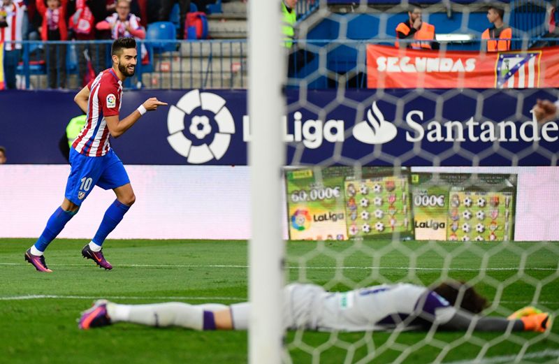 Guillermo Ochoa recibió siete anotaciones del Atlético de Madrid 