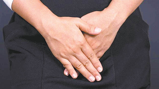 La solución médica actual es el implante del órgano, el cual se ha ido perfeccionando. 