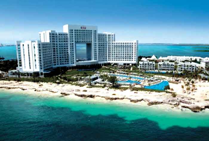 El inmueble se ubica en la Riviera Maya.