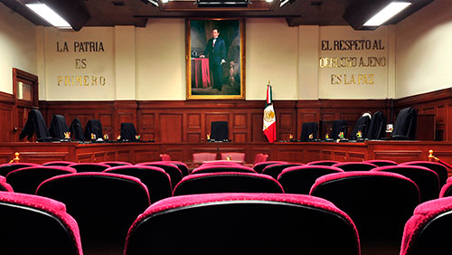 Para que el fallo aplique a todos los ciudadanos, la SCJN debe atender al menos cuatro casos para sentar jurisprudencia.