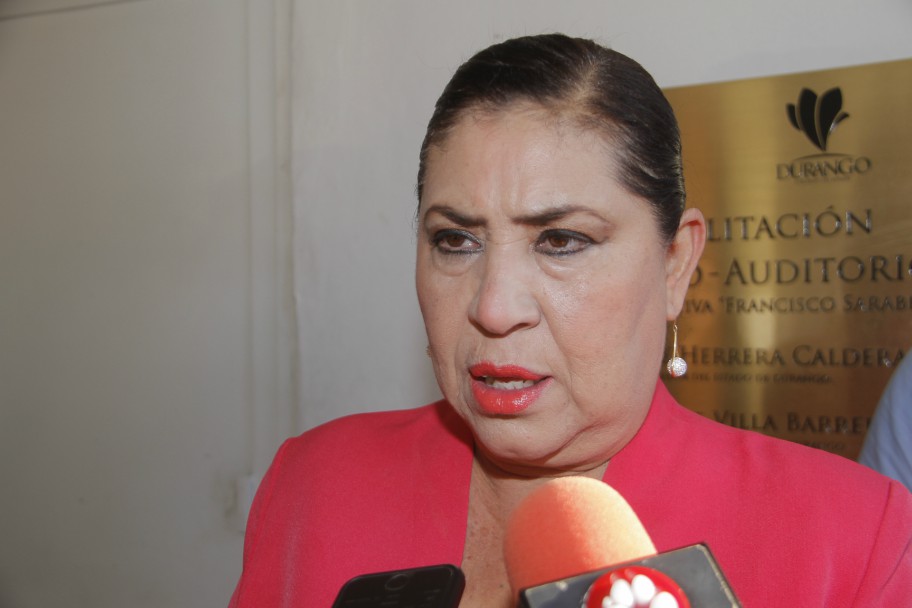 María Luisa González Achem, alcaldesa de Lerdo, aseguró que respaldará el proyeco del Metrobús.