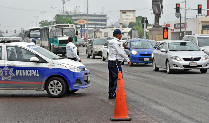 Detienen a 13 personas en Gómez Palacio por el operativo alcoholímetro.