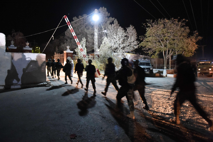 Durante el asalto unos 700 cadetes se encontraban en la academia, situada a unos 20 kilómetros de Quetta, según el político.