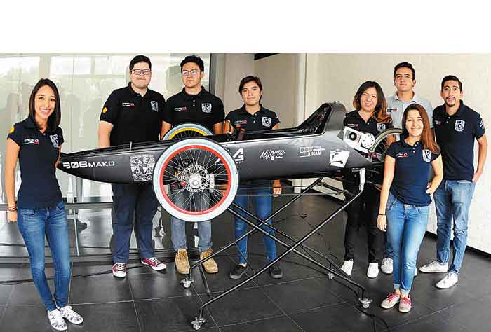 Los alumnos mostrarán el auto a Kimi Räikkönen, piloto de la escudería Ferrari.