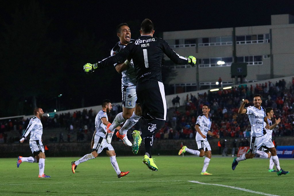 Gallos celebra el pase a la Final de la Copa MX
