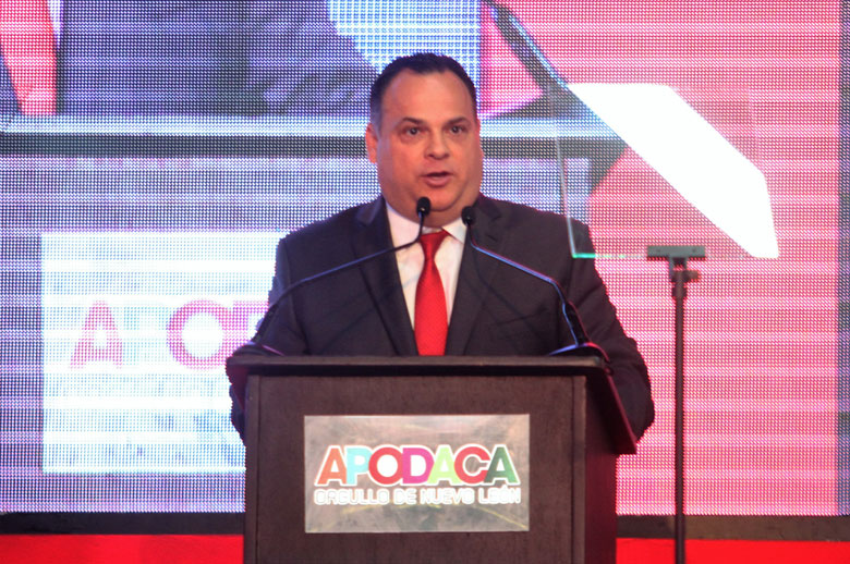El alcalde de Apodaca, Óscar Cantú, presentó la mañana de este miércoles su Primer Informe de Gobierno. 