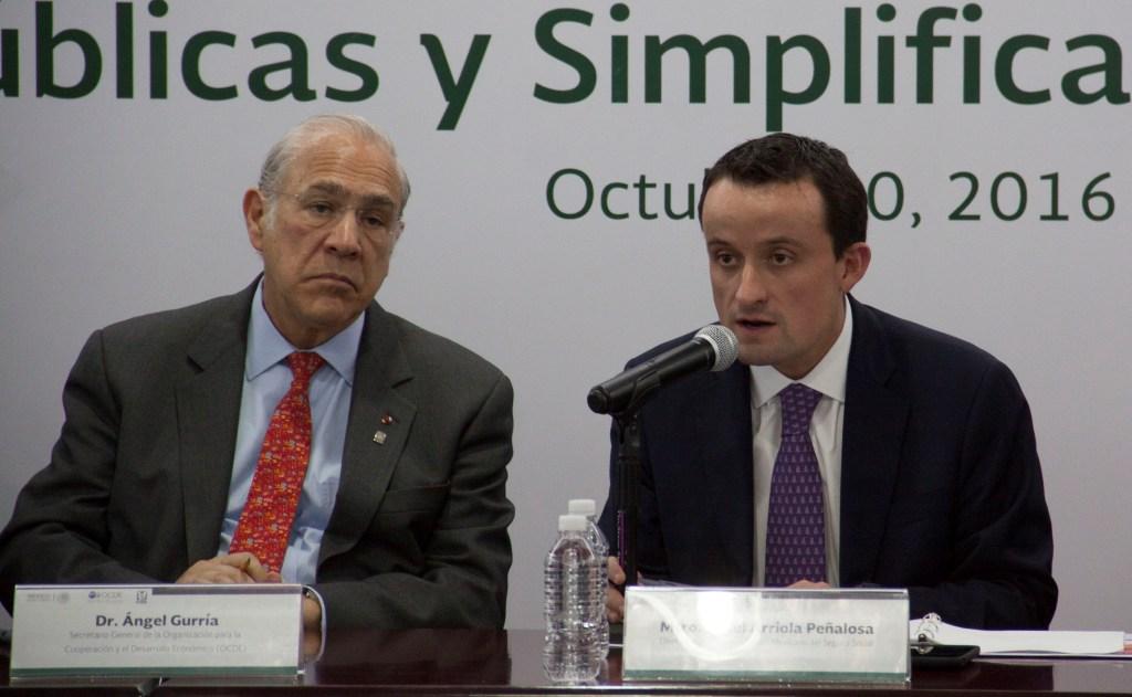 La actual administración definió dos grandes objetivos estratégicos, el primero de ellos, mejorar la calidad y calidez de los servicios