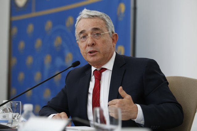 El ex presidente de Colombia, Álvaro Uribe, es uno de los opositores del acuerdo de paz.