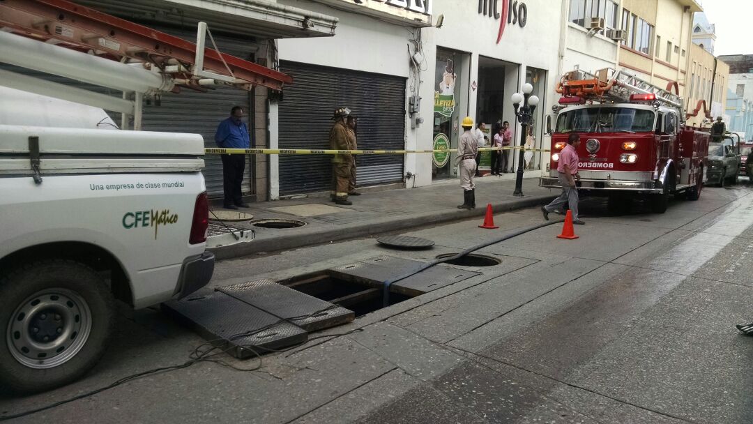 Explota registro de luz en centro de Tampico