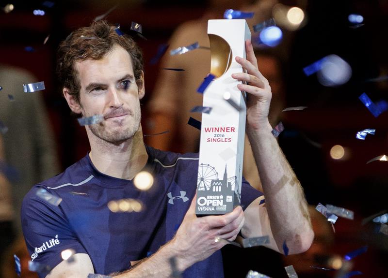 Andy Murray fue alabado por Novak Djokovic