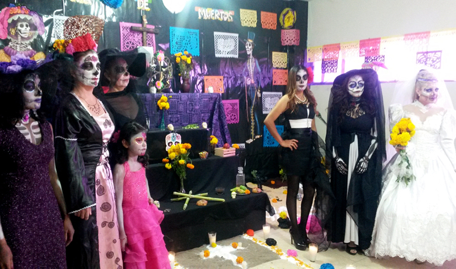 Concurso de Catrinas de los Centros Comunitarios del DIF Torreón. 