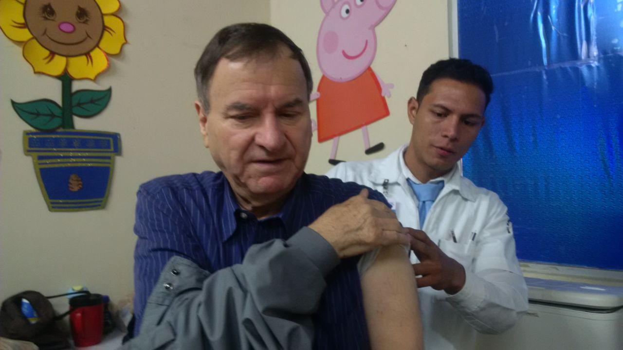 En La Laguna, la Jurisdicción Sanitaria 6 busca aplicar 70 mil vacunas contra influenza.
