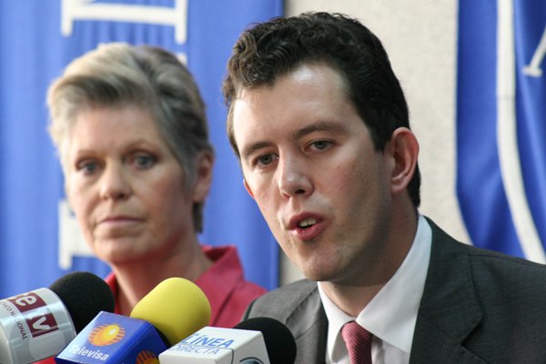 El presidente de los Republicanos en México, Larry Rubin.