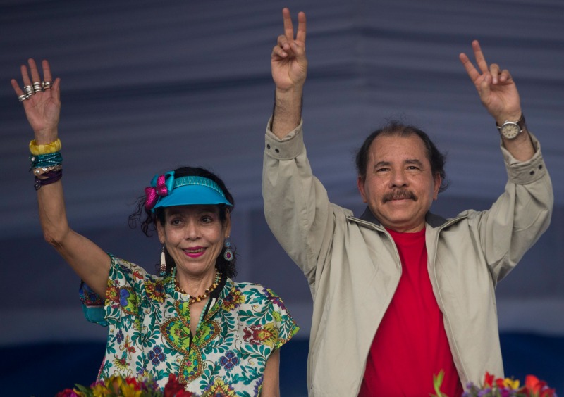 El presidente de Nicaragua, Daniel Ortega, junto a su esposa Rosario Murillo.