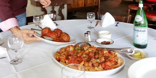 La comida puede evocar recuerdos y pensamientos en las personas, por lo cual es placentera.